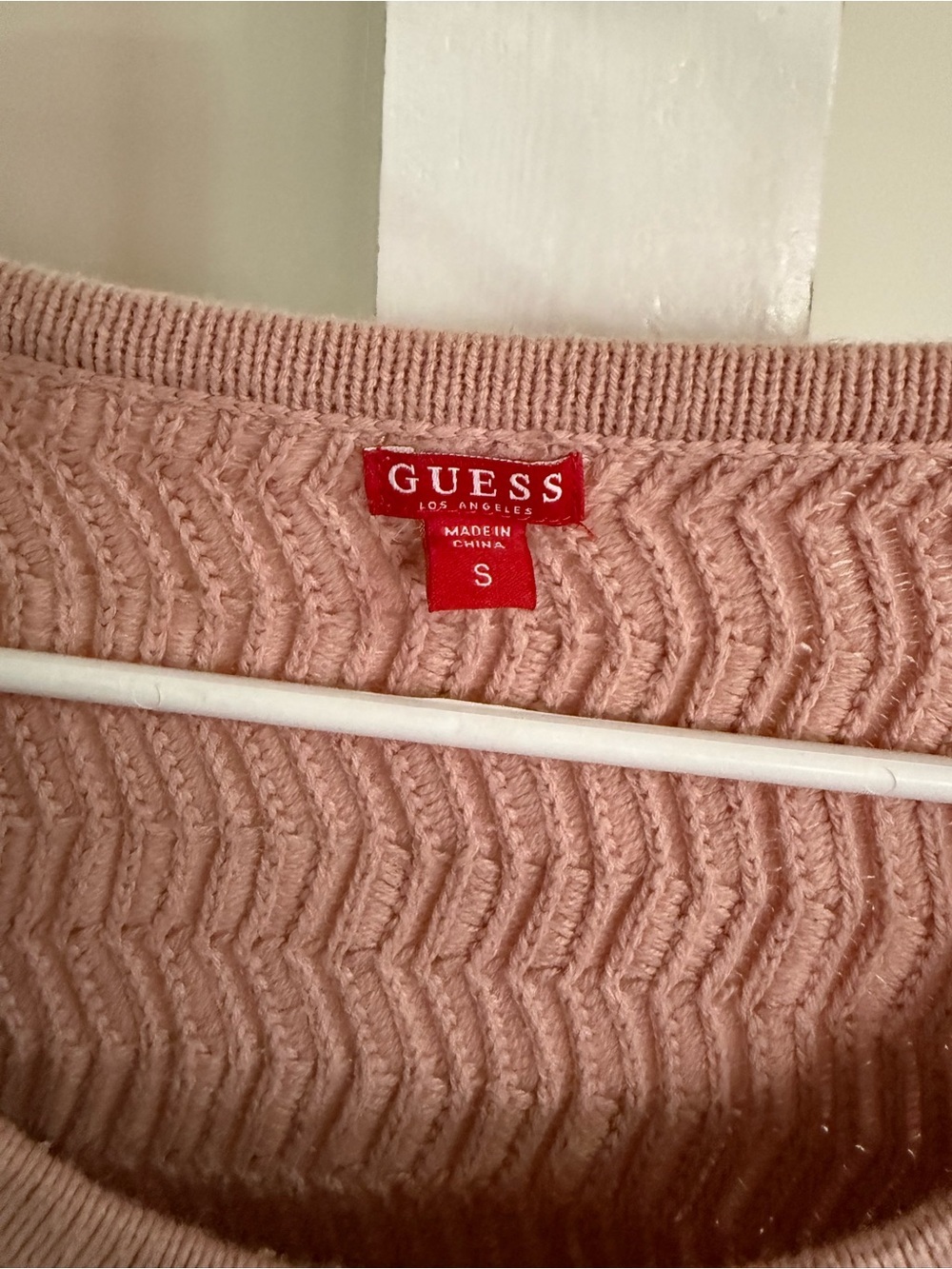 GUESS Sweater - Picture 8 of 8